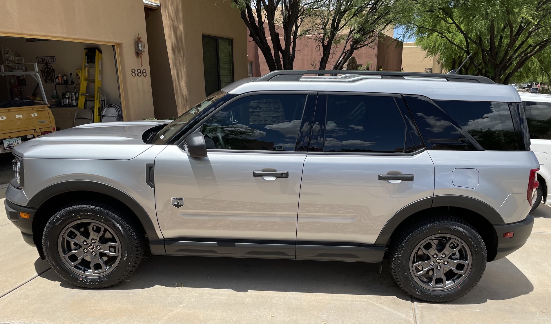 Big Bend With Fresh Yokohama Geolandar A/T G015s | 2021+ Ford Bronco ...