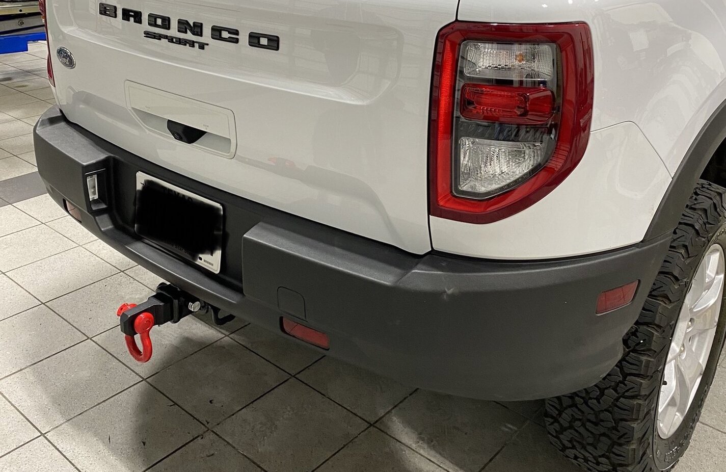 Ford bronco deals sport tow hitch